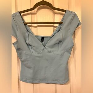 NWT Trendy Queen Blue Crop Top, size Medium